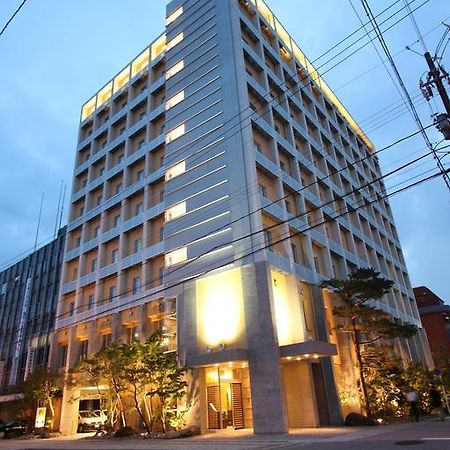 Uozu Manten Hotel Ekimae Exterior foto