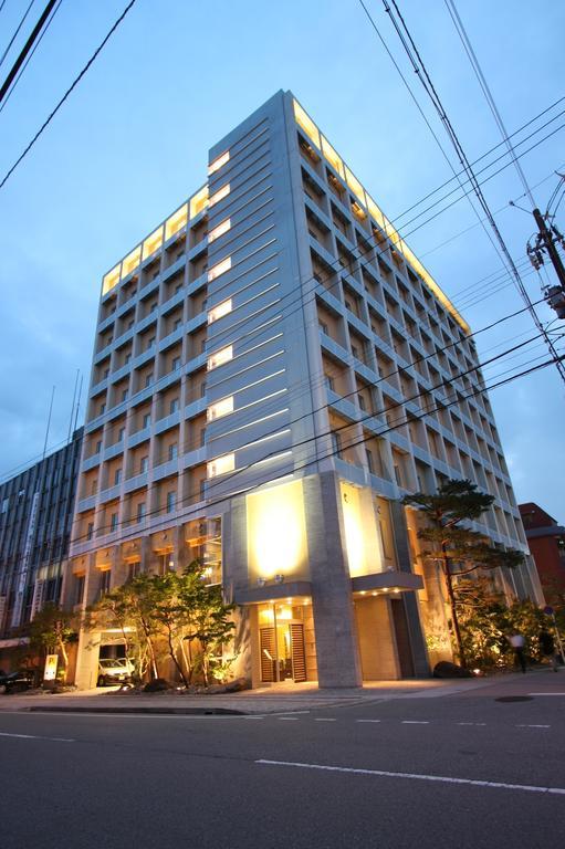 Uozu Manten Hotel Ekimae Exterior foto